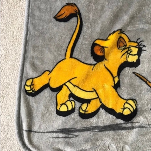 Disney Lion King throw blanket - Picture 3 of 6